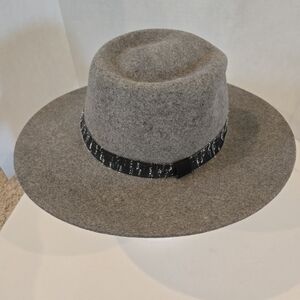 Helen Kaminski Gray Wool Hat with Black Band